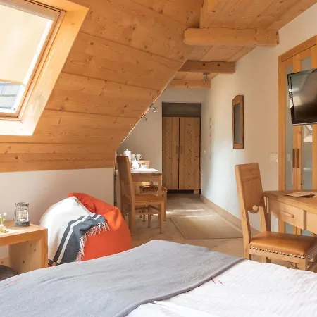 Mirwa Bed & Breakfast