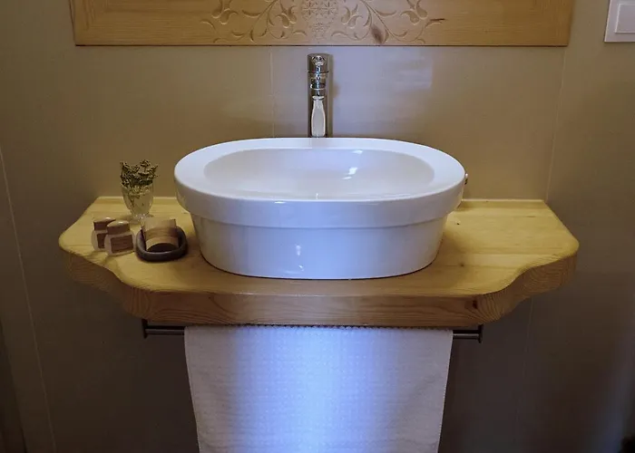 Bed & Breakfast Mirwa 3*