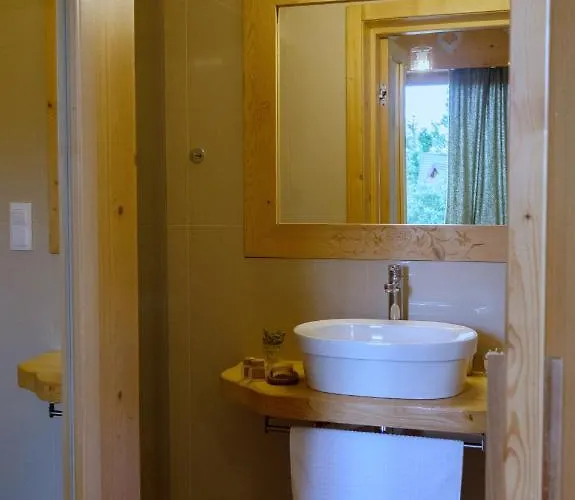 Mirwa Bed & Breakfast